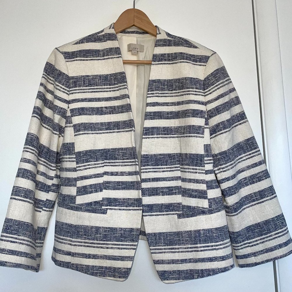LOFT Striped White Blue Blazer Jacket Size 14